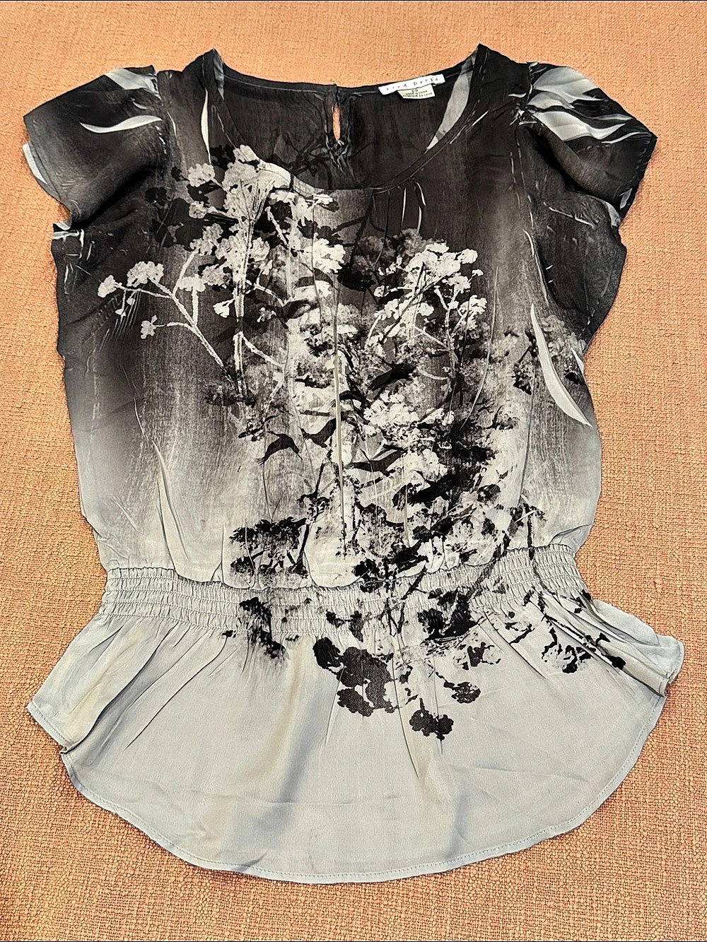 Fred David Floral Blouse in Gray & Black Size Small